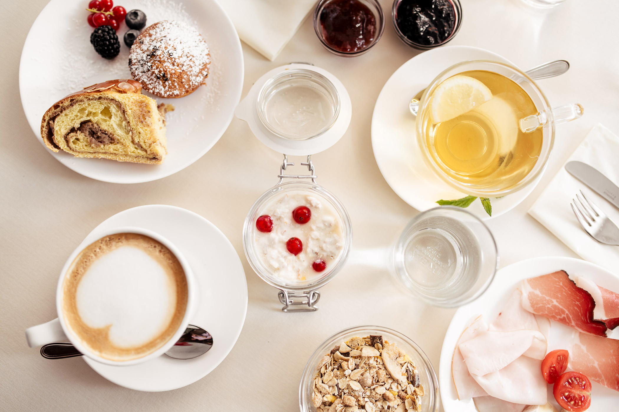 Breakfast - Hotel Guesthouse Post