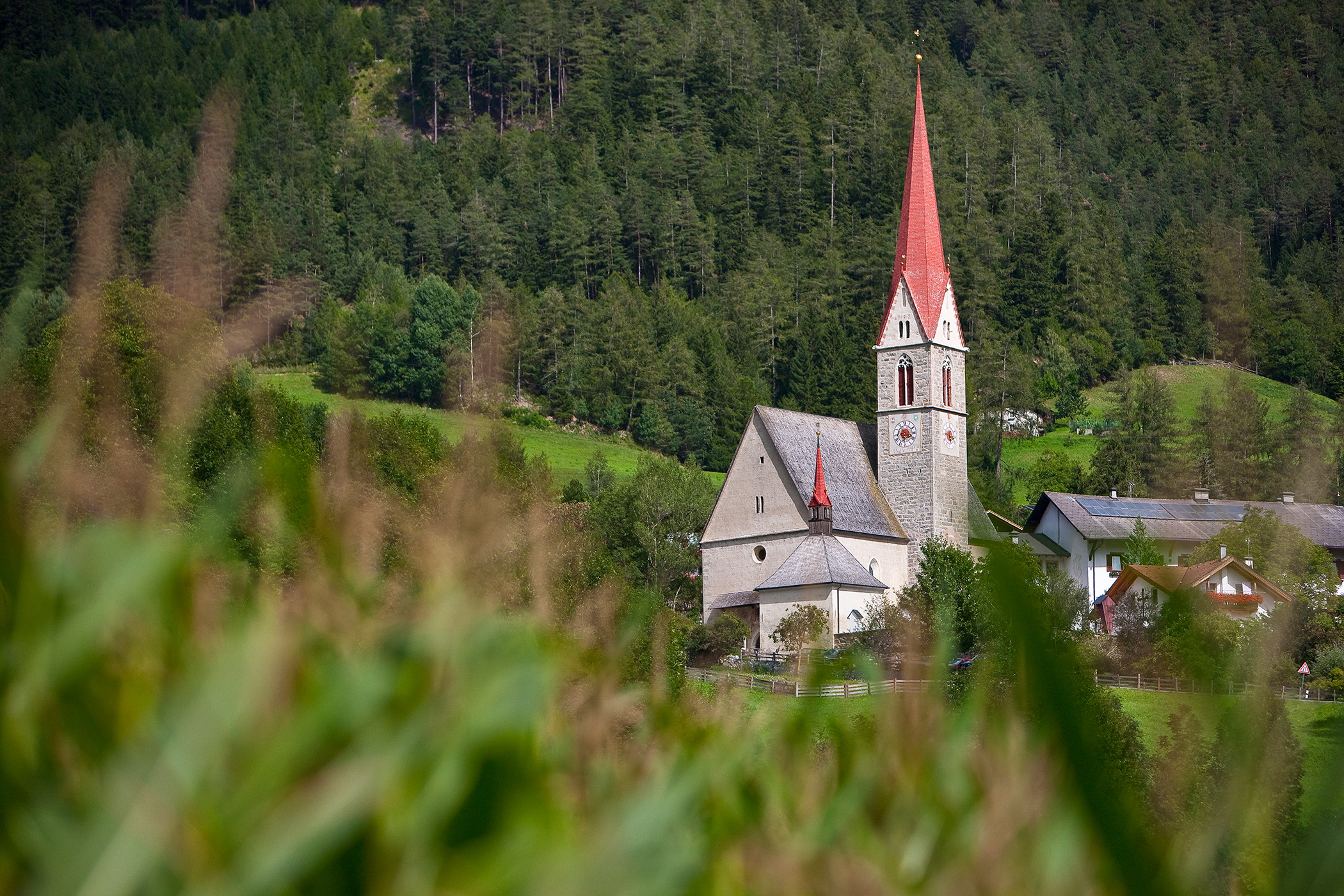 Idyllic village & pilgrimage site